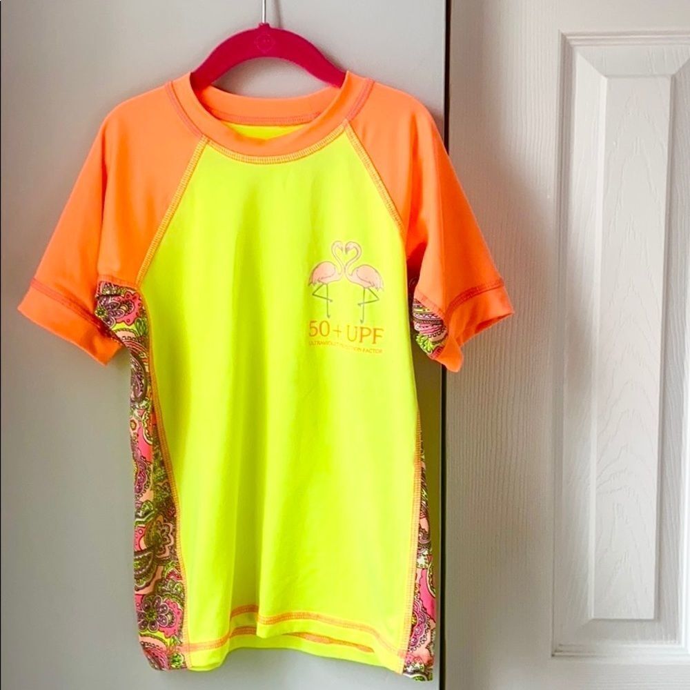 🍭6/$30 Cusma SPF 50 Flamingo Rash Guard- XL